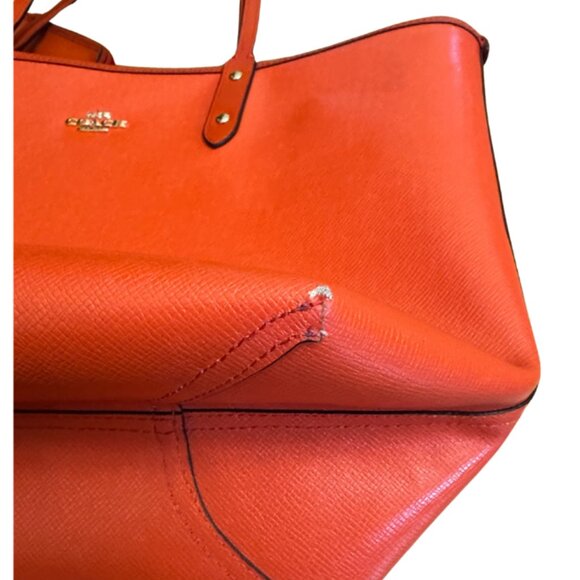 Coach Reversible City Tote Orange/Fuchsia - Picture 13 of 16